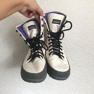 PATAGONIA: ACTIVIST PUFF HIGHBOOTS